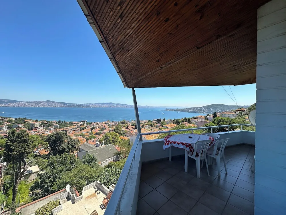 Deluxe Oda, Balkon, Deniz Manzaralı