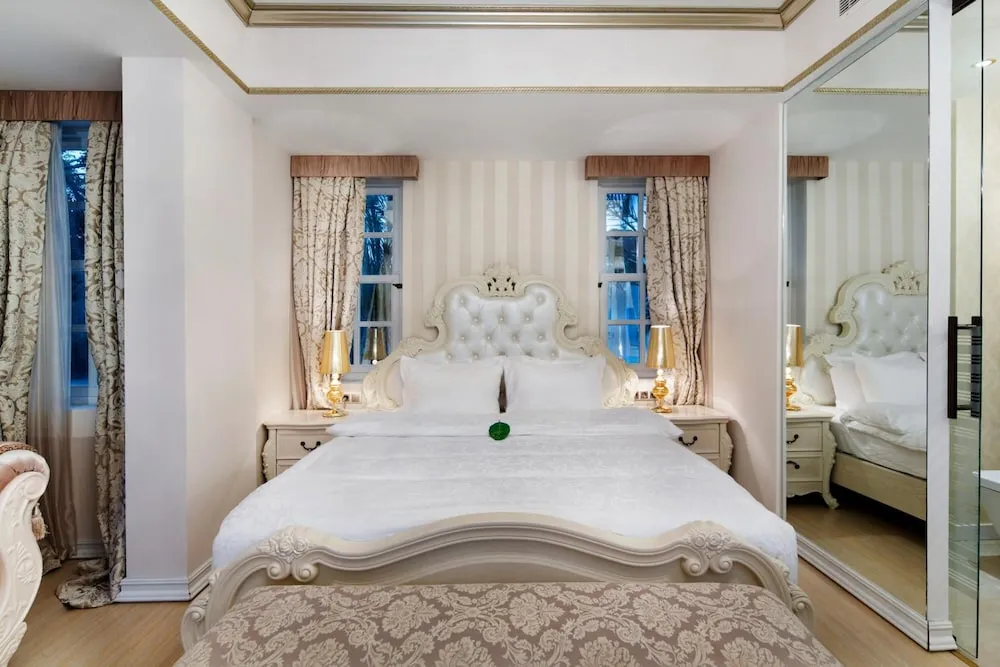 Junior Oda (Junior Deluxe Room)