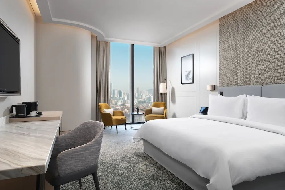 Club Premier City View King