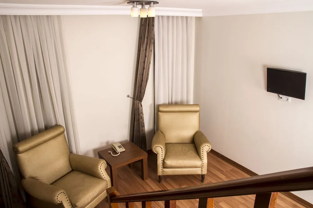 Dublex Suite (Panoramic View)