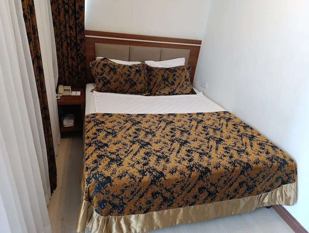 Economy Tek Büyük Yataklı Oda, Şehir Manzaralı