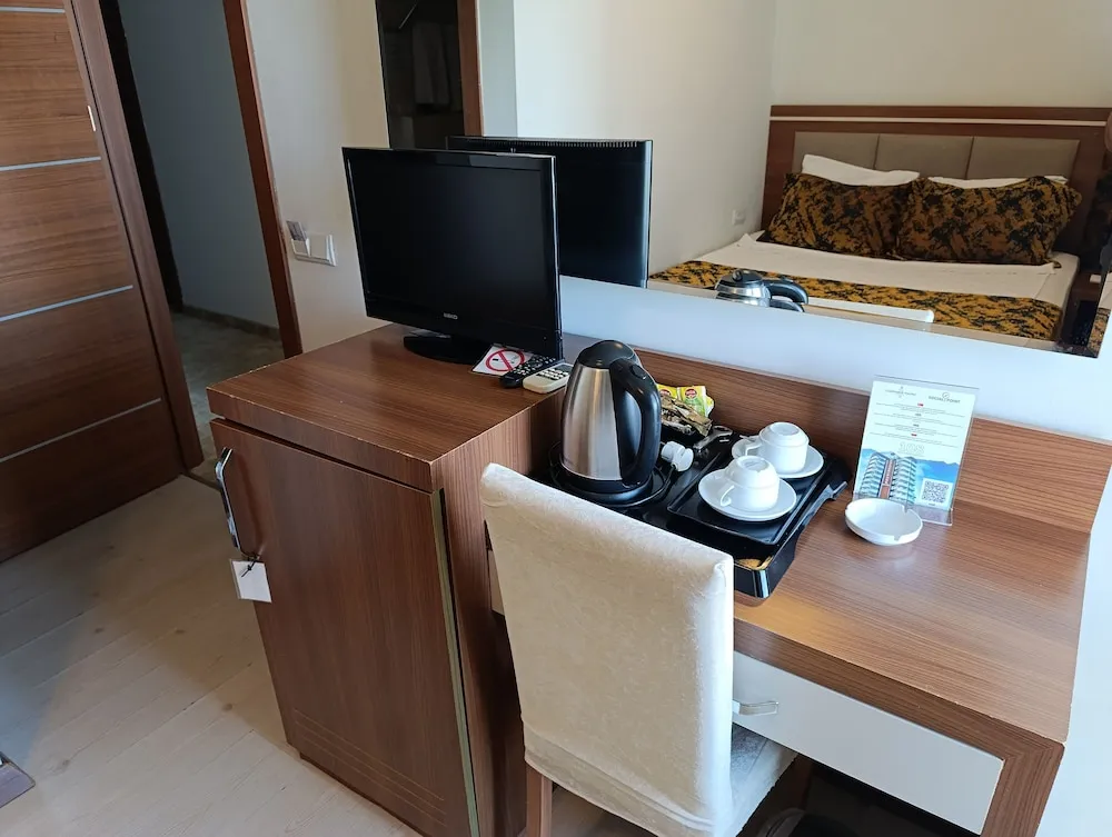 Economy Tek Büyük Yataklı Oda, Şehir Manzaralı