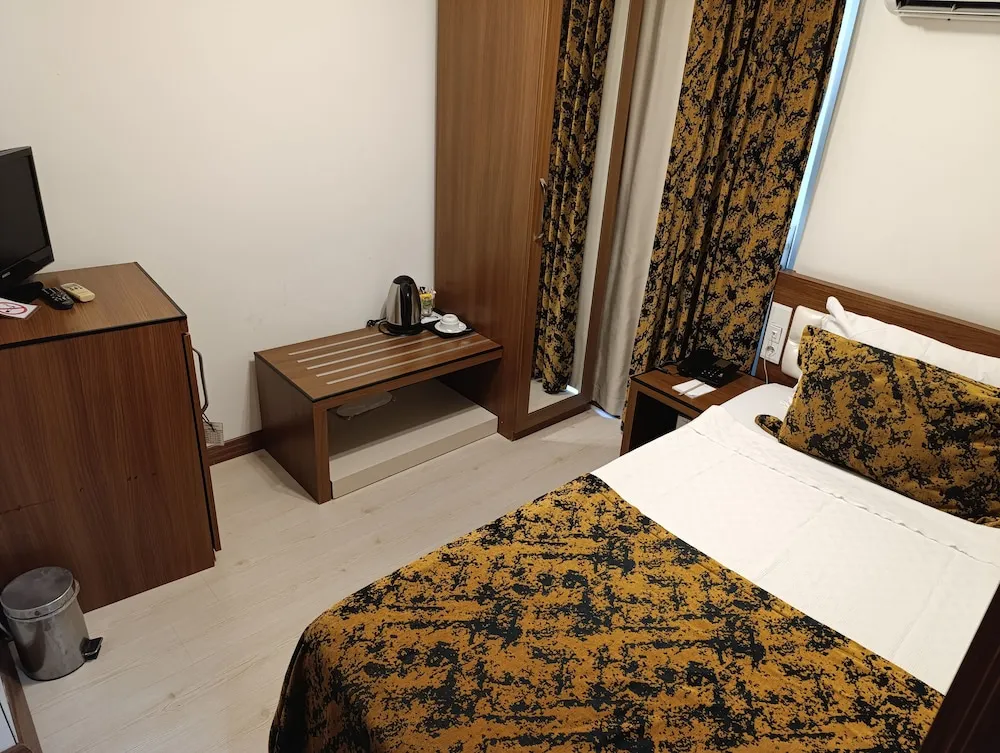 Economy Tek Kişilik Oda, Şehir Manzaralı