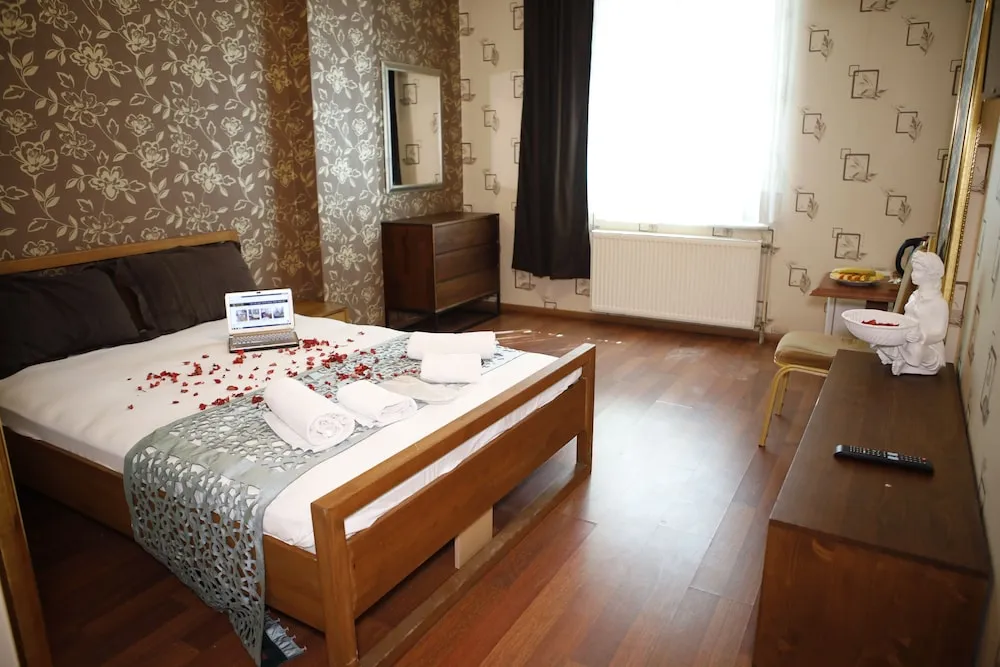 Deluxe Tek Kişilik Oda