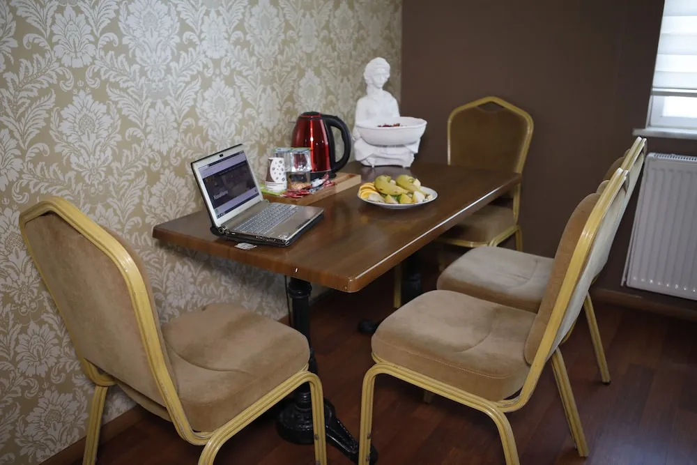 Deluxe İki Ayrı Yataklı Oda