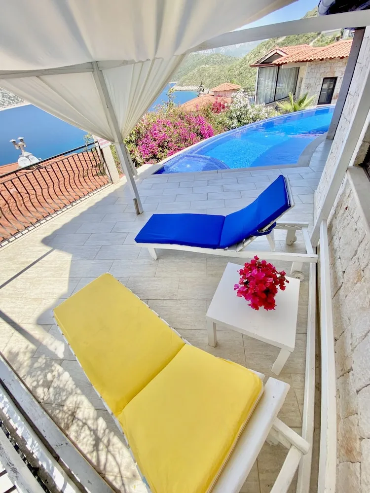 Standard Villa, 5 Yatak Odası, Deniz Manzaralı
