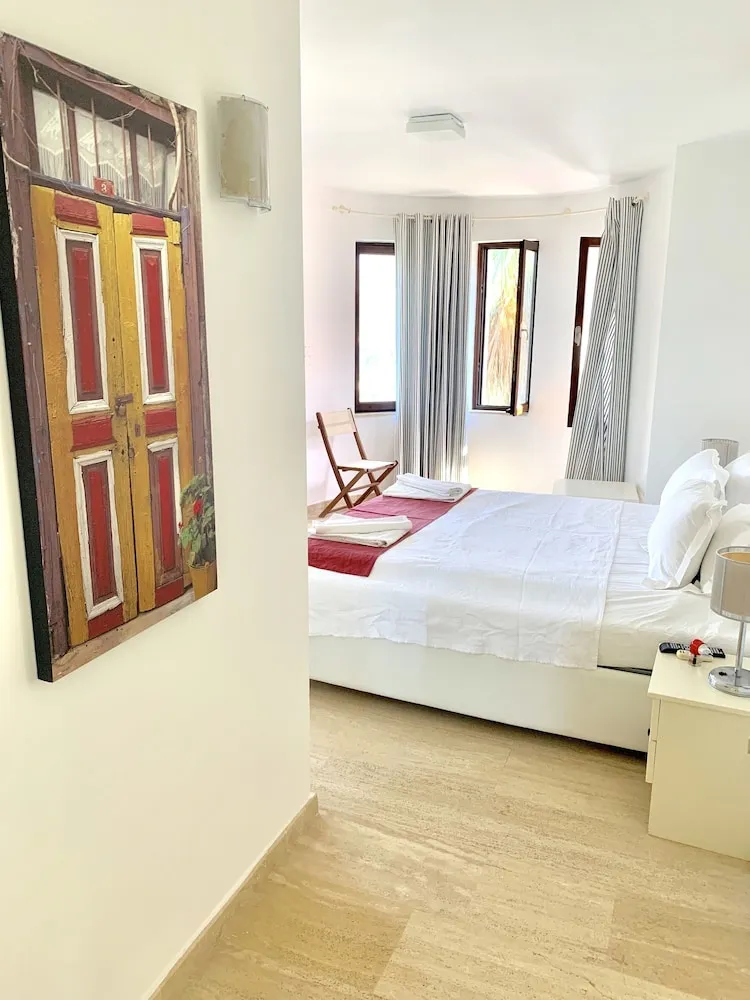 Standard Villa, 5 Yatak Odası, Havuz Manzaralı