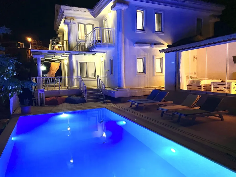 Standard Villa, Birden Çok Yatak Odası, Havuz Kenarı