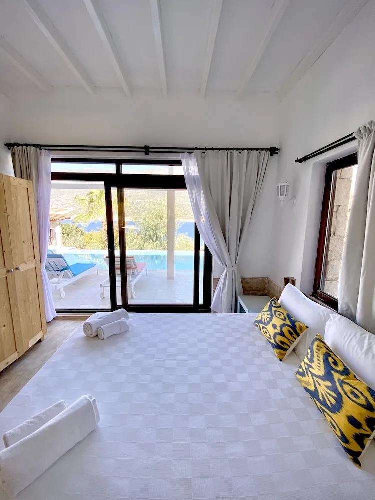 Standard Villa, Birden Çok Yatak Odası, Denize Sıfır