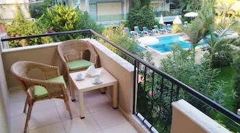 Kleopatra Carina Hotel