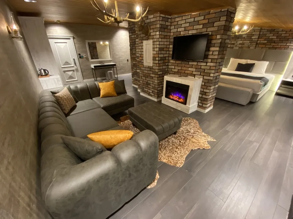 Çatı Katı Süiti (Penthouse)