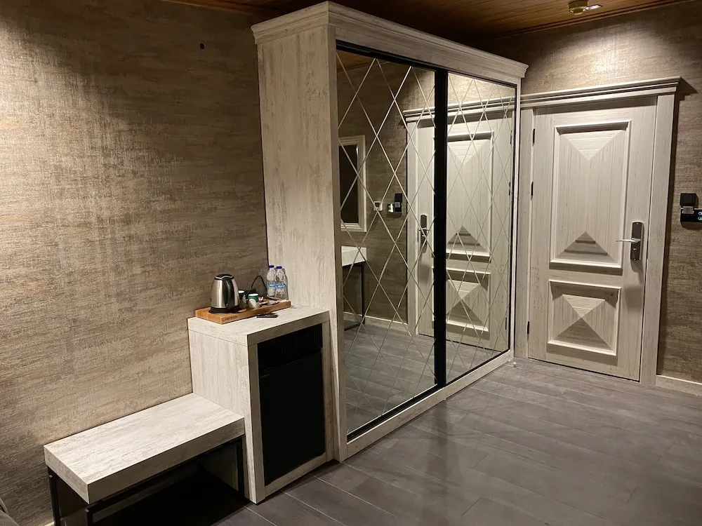 Çatı Katı Süiti (Penthouse)