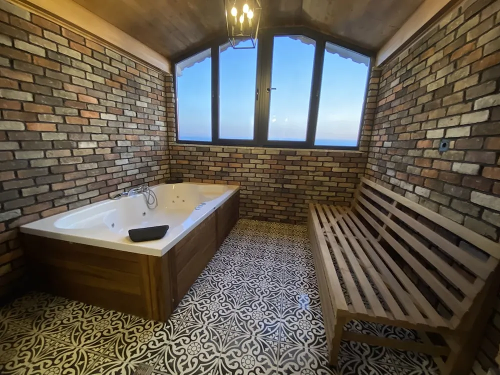 Deluxe Çatı Katı (Loft)
