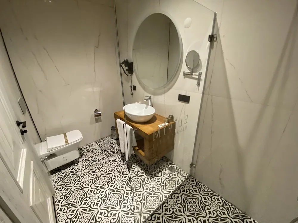 Deluxe Çatı Katı (Loft)