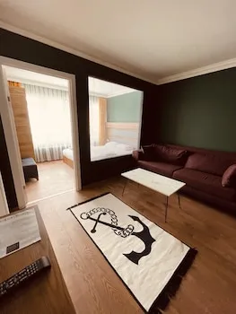 OTTO City Premium Suites