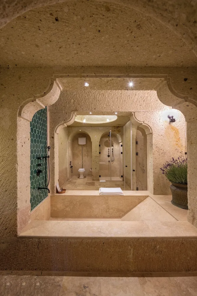 Süit (Eretna Bey Cave)