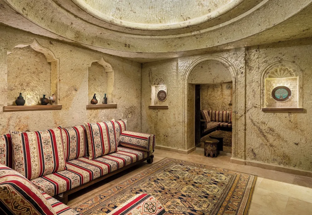 Süit (Danismend Gazi Cave)