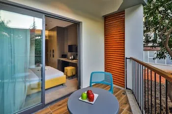 Neva Boutique Hotel