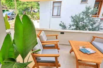 Neva Boutique Hotel