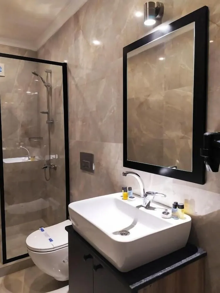 Deluxe Süit, 1 En Büyük (King) Boy Yatak