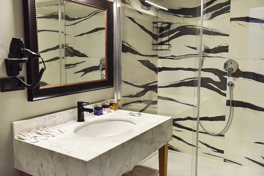 Comfort Oda, 1 Yatak Odası, Buzdolabı ve Mikrodalga, Şehir Manzaralı