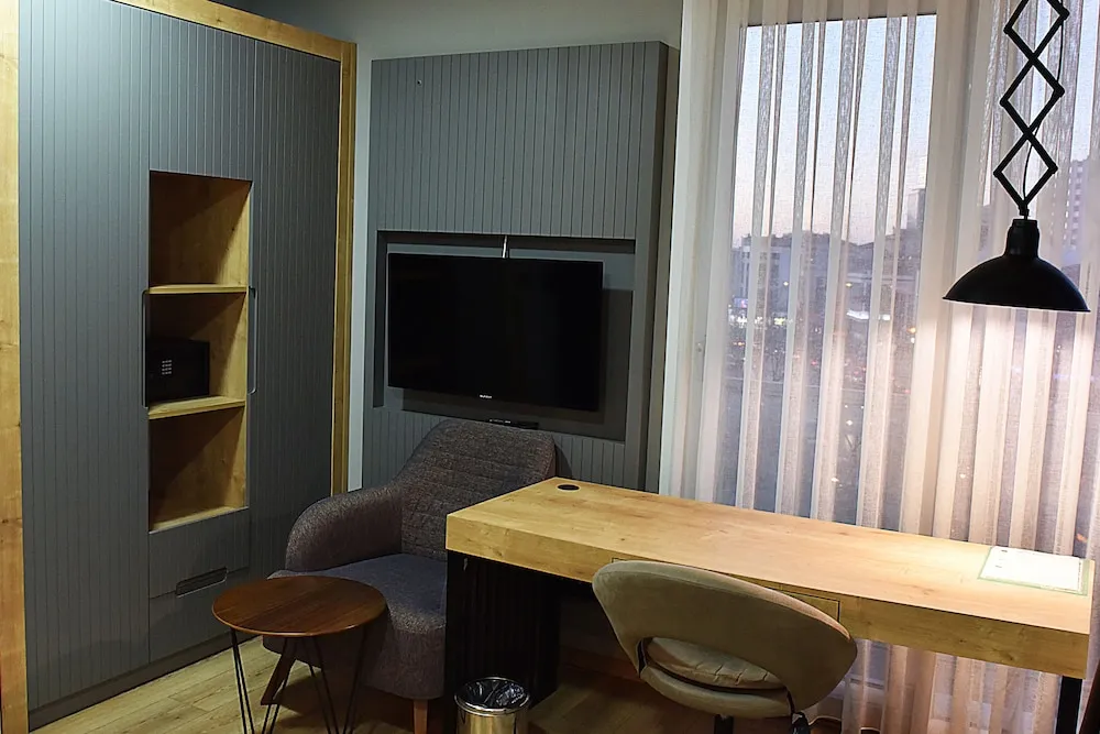 Comfort Oda, 1 Yatak Odası, Buzdolabı ve Mikrodalga, Şehir Manzaralı
