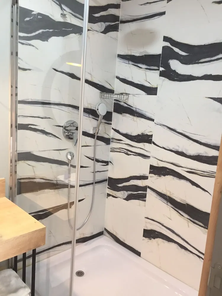 Comfort Oda, 1 Yatak Odası, Buzdolabı ve Mikrodalga, Şehir Manzaralı