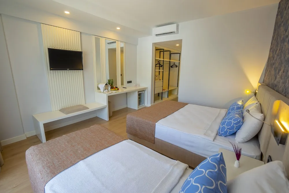 Standard Room (2+2)