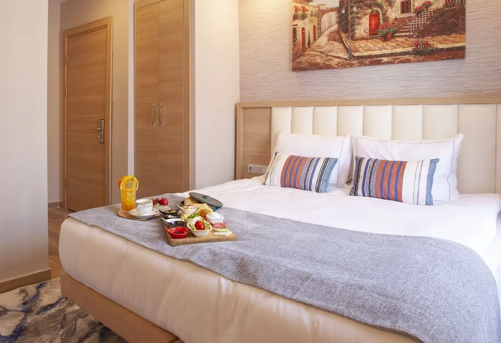 Deluxe Tek Büyük veya İki Ayrı Yataklı Oda, Şehir Manzaralı
