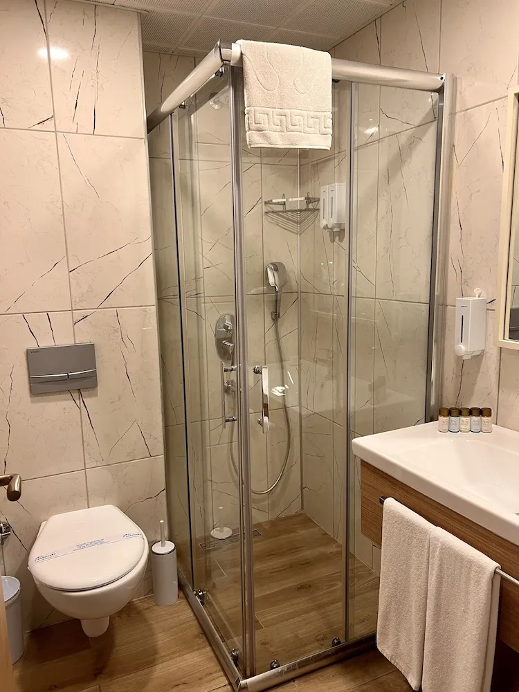 Deluxe Stüdyo Süit