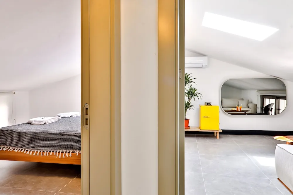 Economy Çatı Katı (Loft)