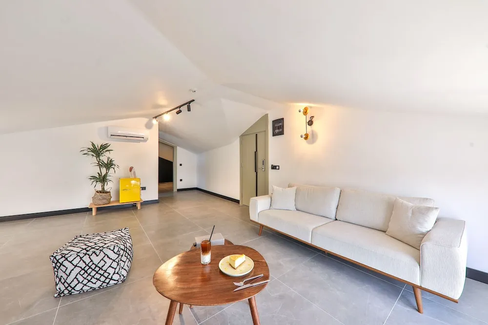 Çatı Katı (Loft), Balkon/Veranda