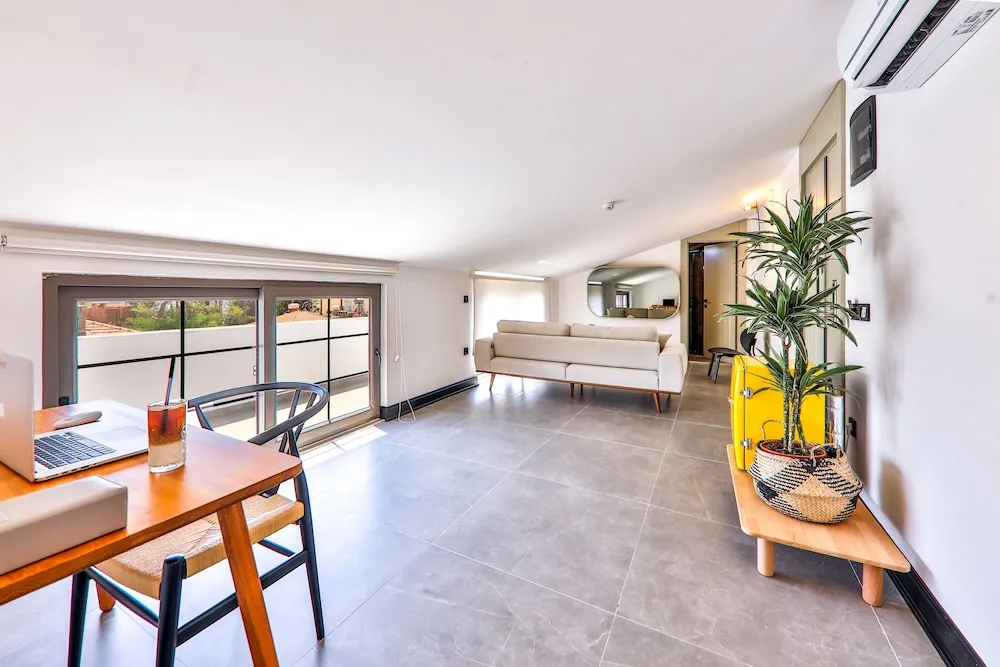 Çatı Katı (Loft), Balkon/Veranda