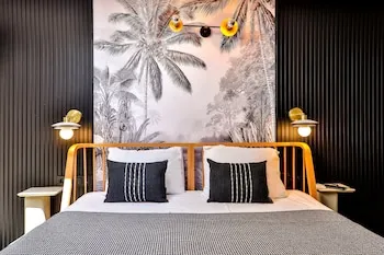 Luff Suites
