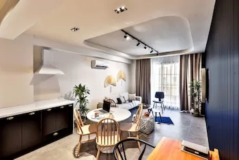 Luff Suites