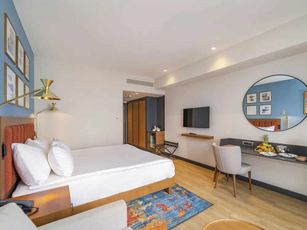 DELUXE ROOM SEA VIEW