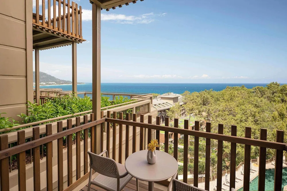Superior Family Room Unique Sea