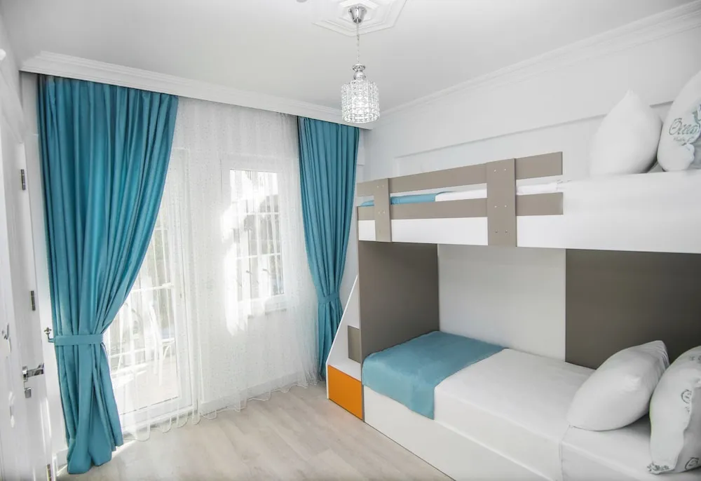 Family Connection Room with Bunk Bed