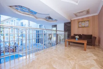 Ocean Blue High Class Hotel