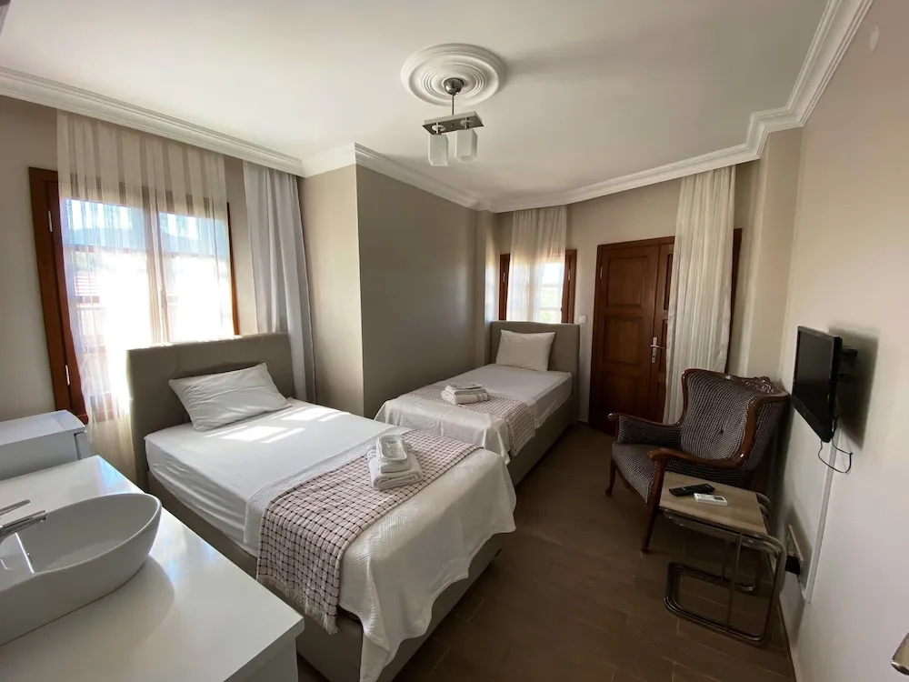 Suite (3 Kişilik)