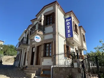 Mai Otel Cunda