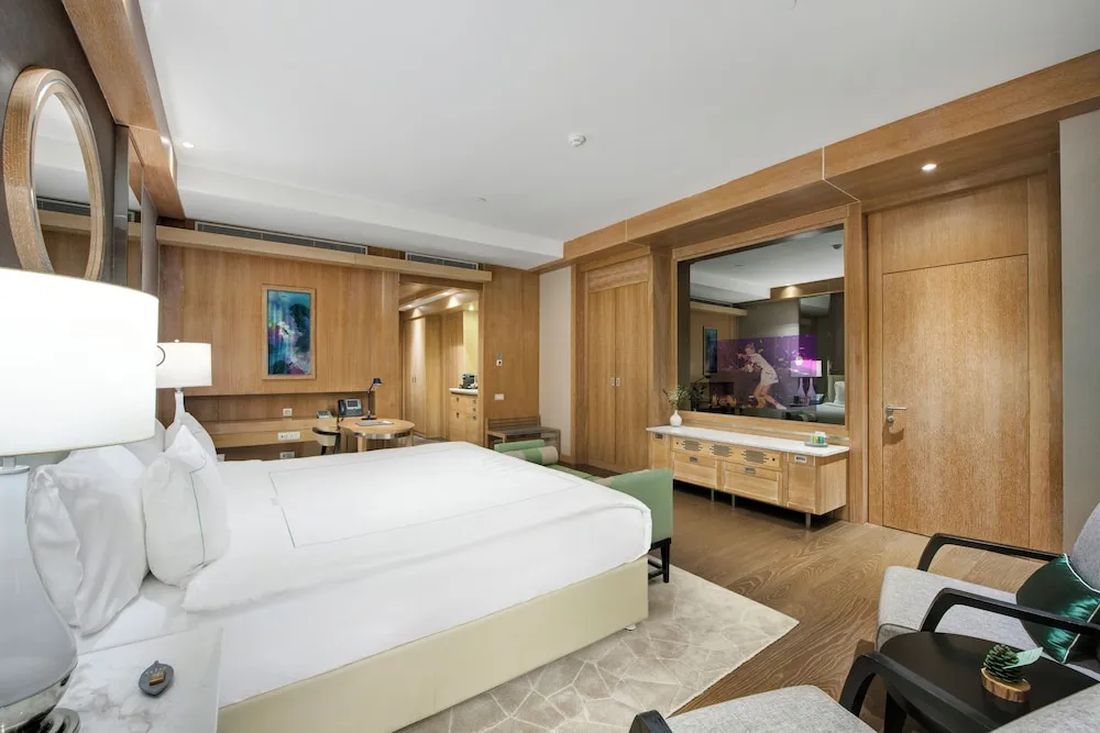 Jade Junior Room