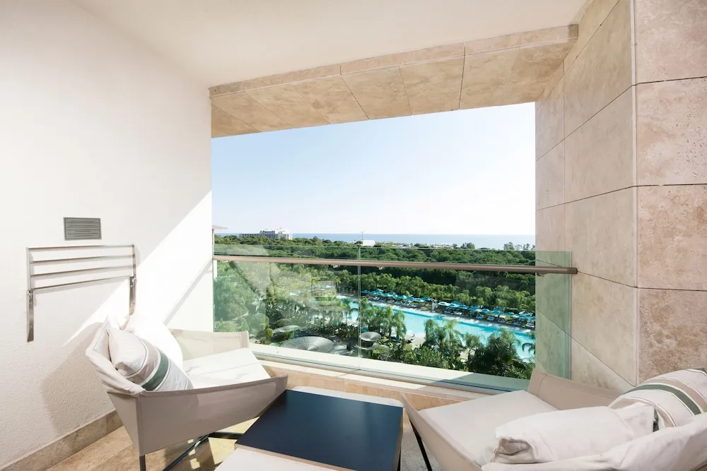 Jade Suite