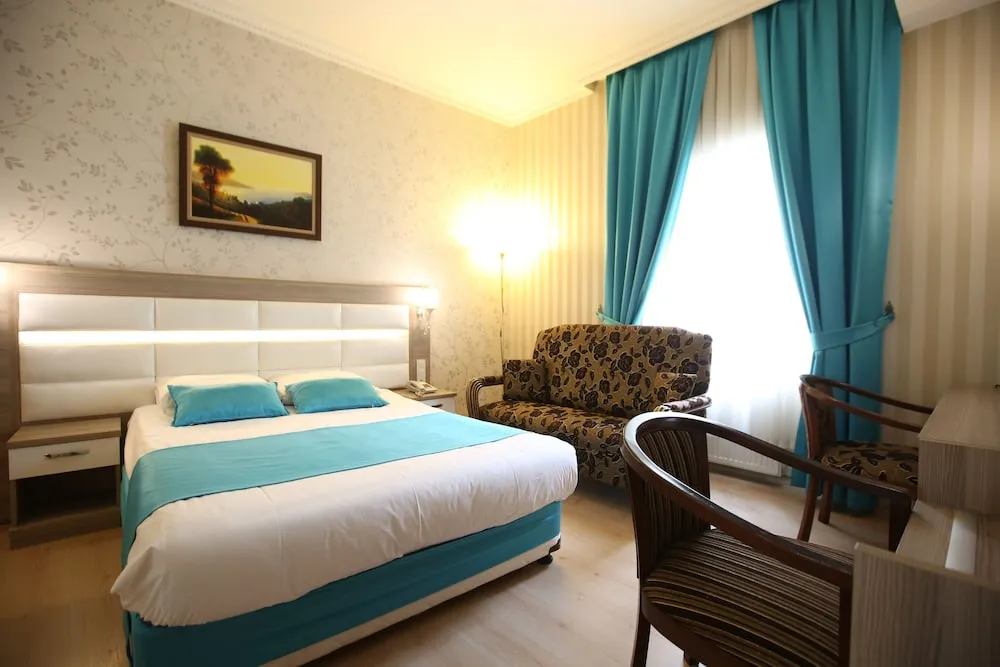 Classic Tek Büyük Yataklı Oda, Şehir Manzaralı