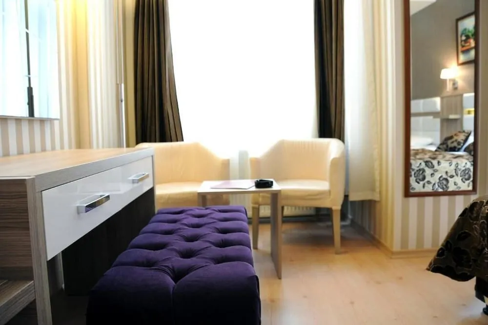 Deluxe Tek Büyük Yataklı Oda, Şehir Manzaralı