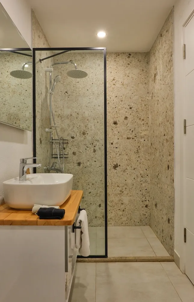 Deluxe Tek Büyük Yataklı Oda, Veranda