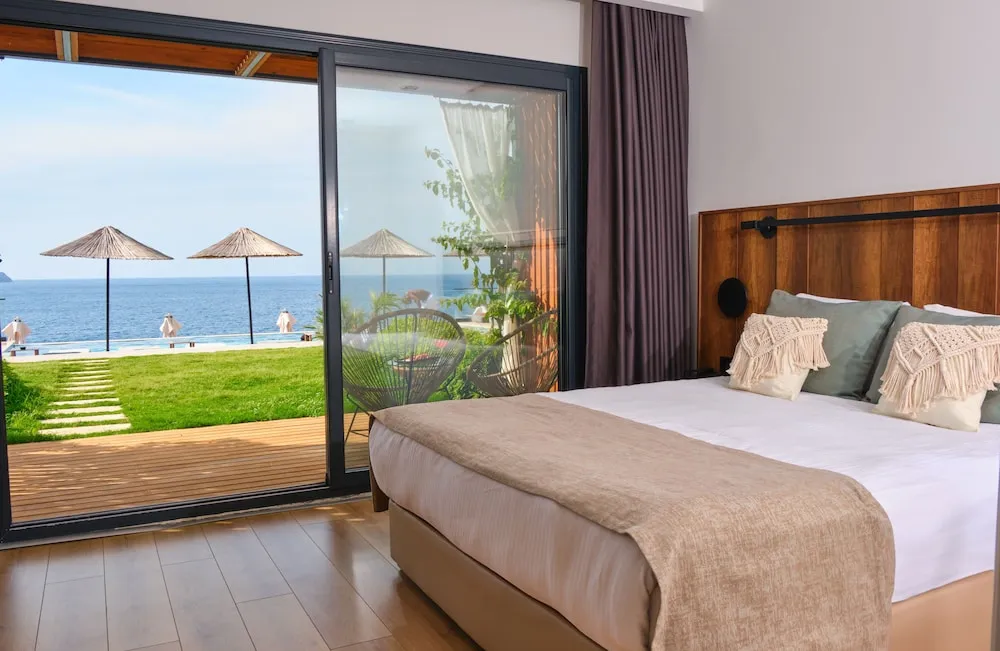 Deluxe Tek Büyük Yataklı Oda, Veranda