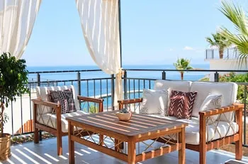 NiXie Hotel & Beach - Yalnızca Yetişkinler