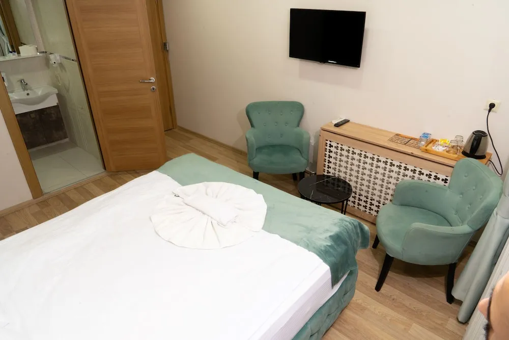 Standard Oda, 1 Çift Kişilik Yatak