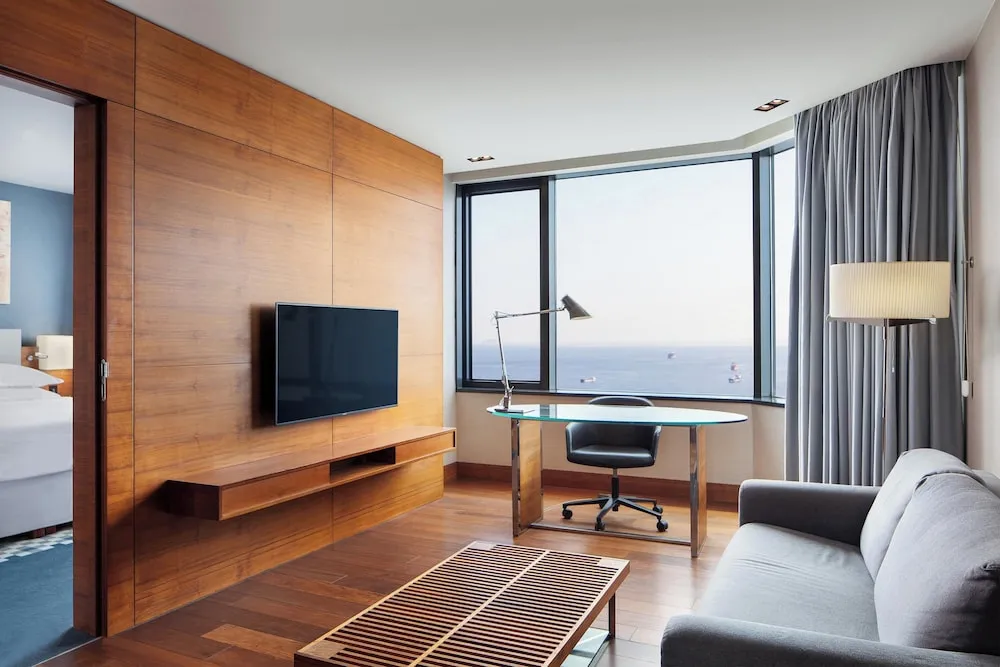 Club Suite